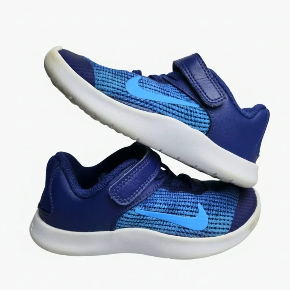 Nike Kids Blue Lightweight Sneakers